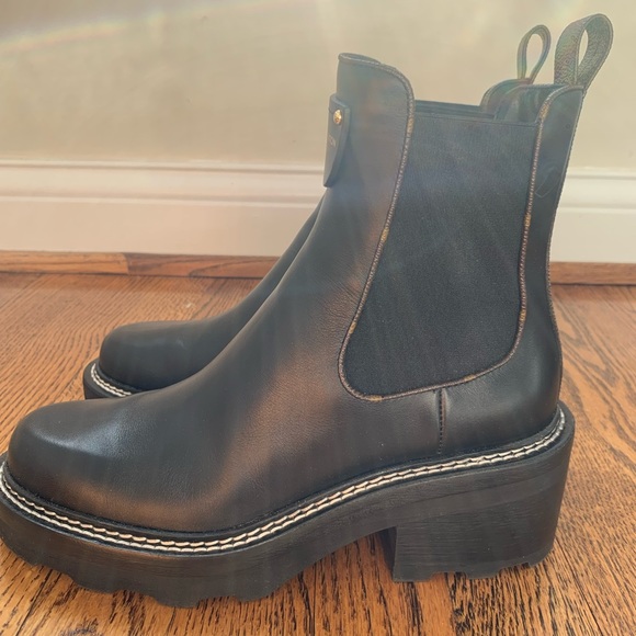 Louis Vuitton Beaubourg Ankle Boot - Picture 7 of 9